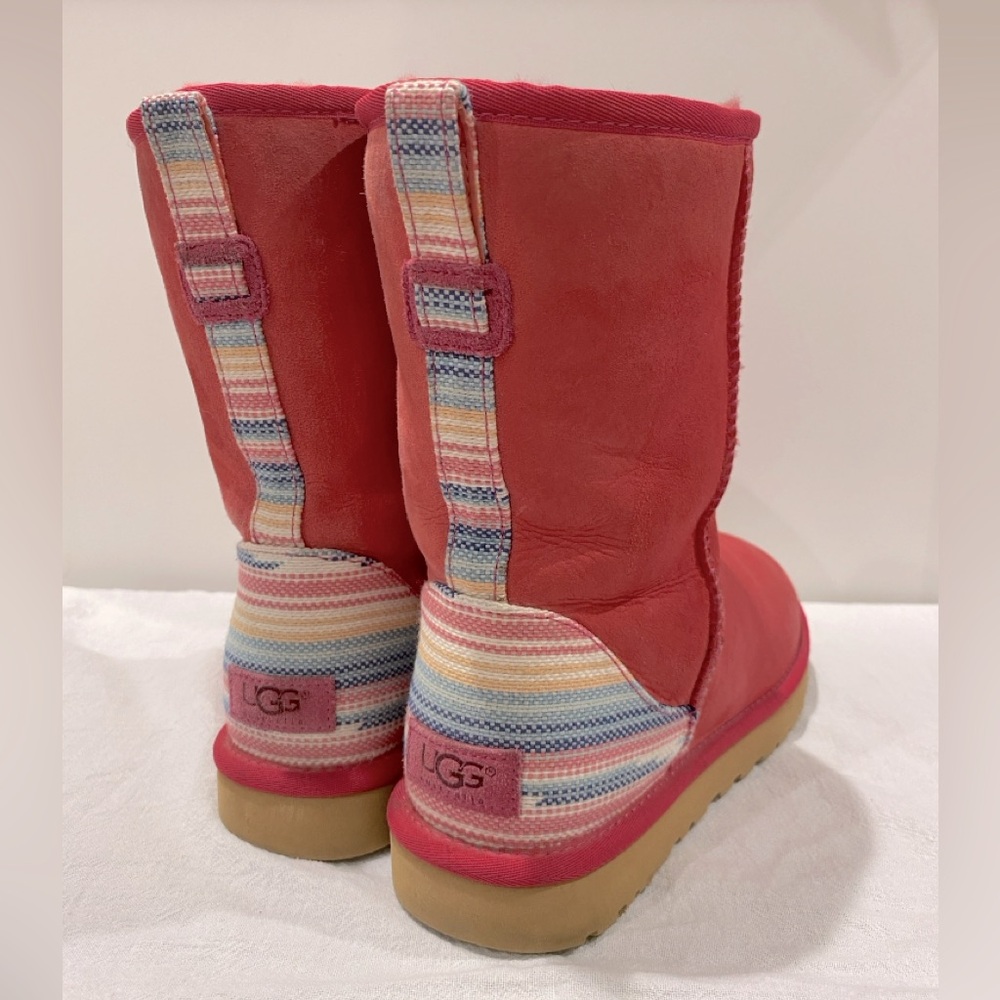 UGG Women Limited Edition Short Serape  Winter Boot Sunset Red Size 11
